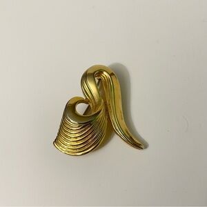 Golf Tone Swirl Ribbon Pin Brooch